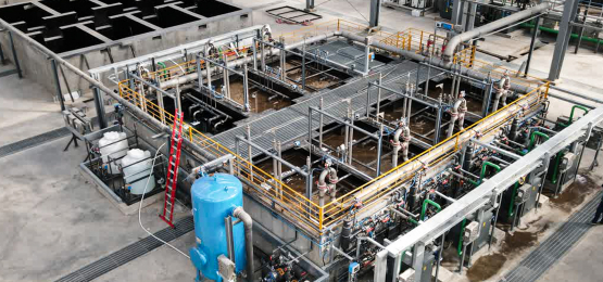 کارخانه فرآوری آب فولاد کویر ۲ ساله شد