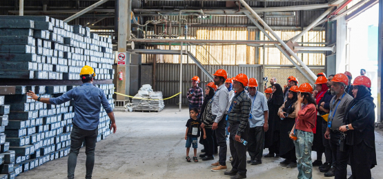 چهلمین برنامه بازدید خانواده کارکنان از مجتمع فولاد کویر