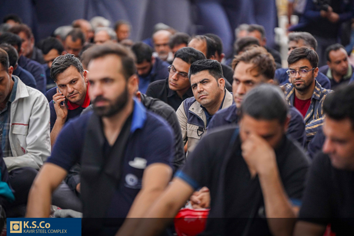 مراسم قرائت زیارت عاشورا در مجتمع فولاد کویر برگزارشد
