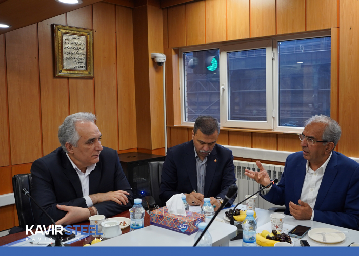 بازدید جمعی از مدیران ارشد بانک ملت از مجتمع فولاد کویر