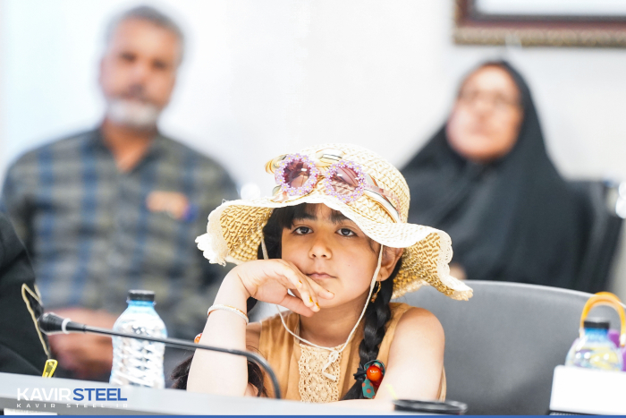 چهلمین برنامه بازدید خانواده کارکنان از مجتمع فولاد کویر