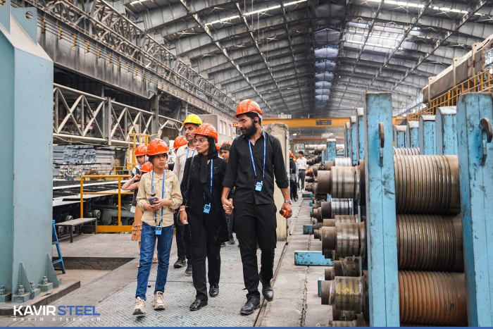 چهلمین برنامه بازدید خانواده کارکنان از مجتمع فولاد کویر