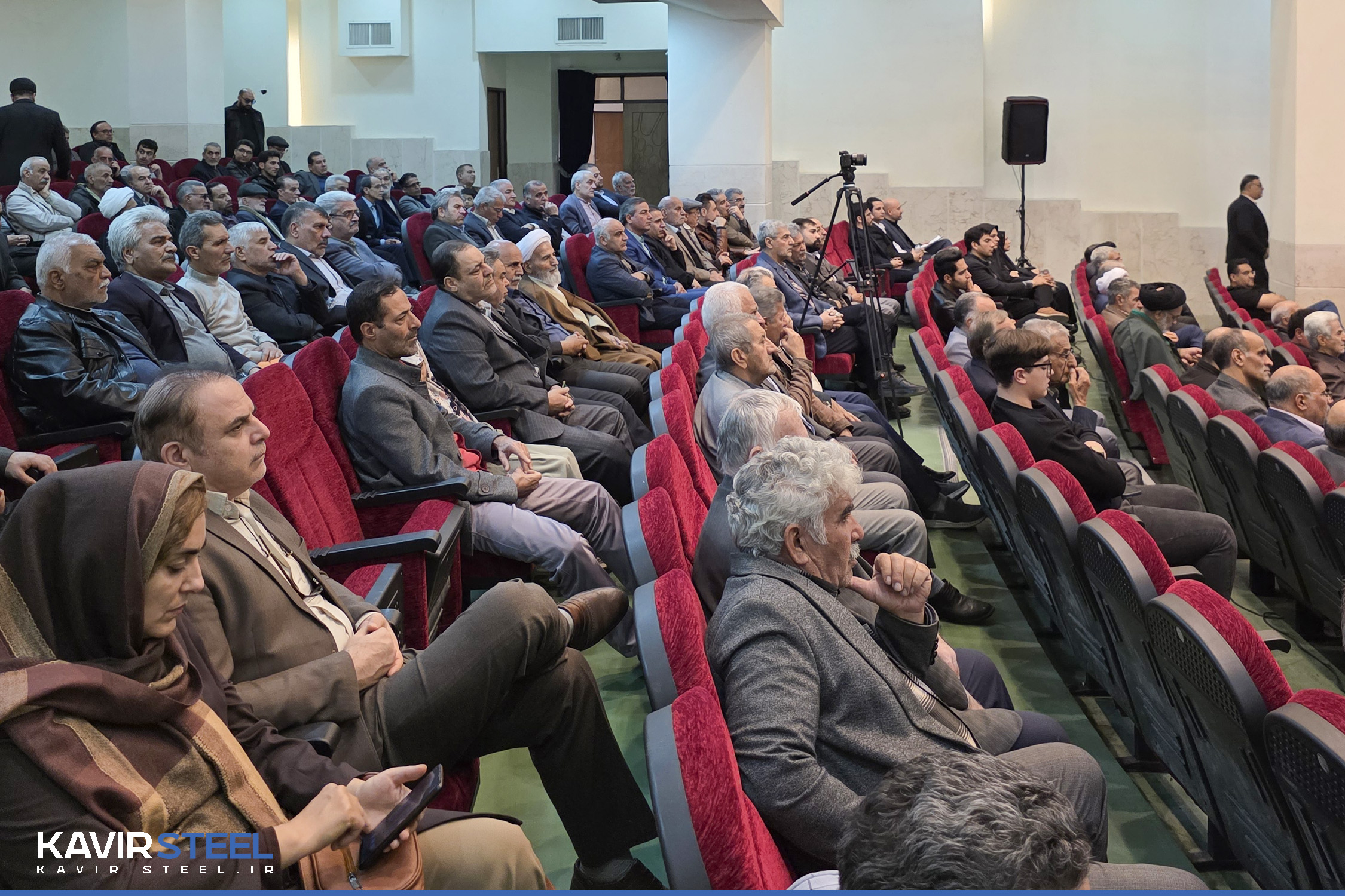 چهارمین برنامه شب مشاهير برگزار شد