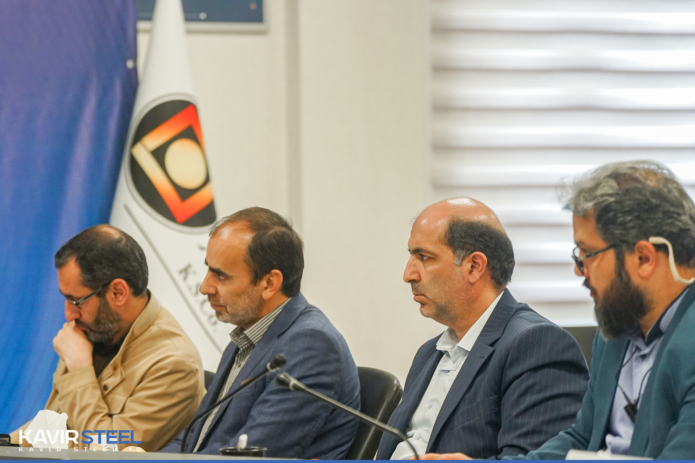 بازدید مدیرکل و معاونین صدا و سیمای اصفهان از فولاد کویر