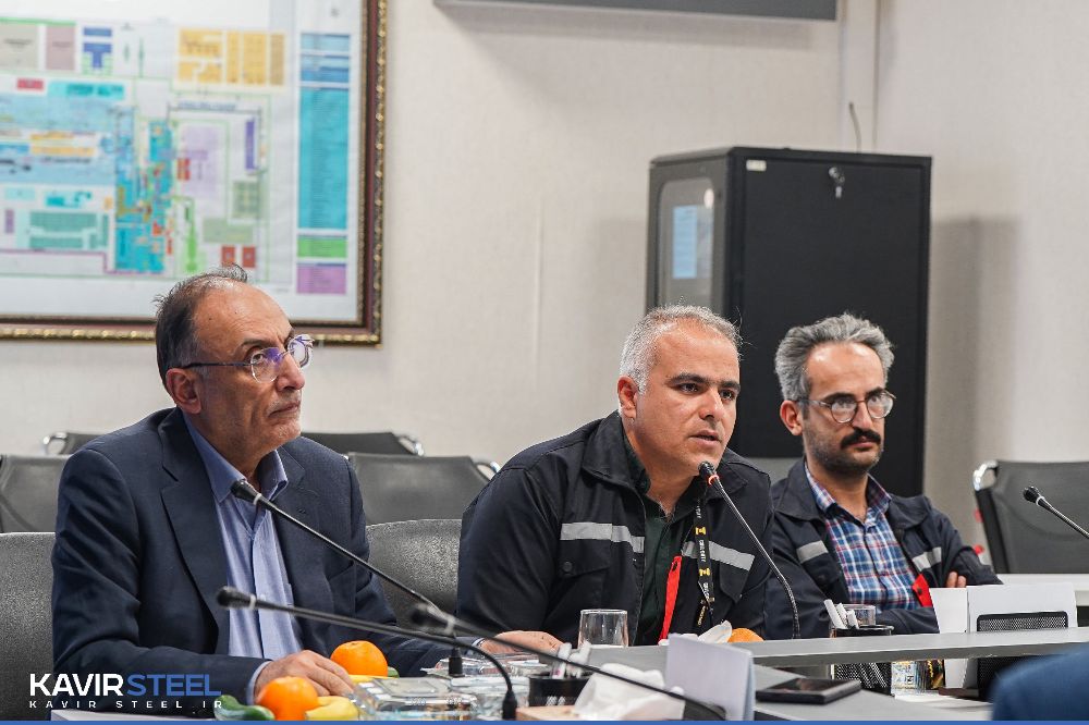 بازدید مدیرکل دفتر مطالعات و بررسی‌های فنی شرکت مهندسی آب و فاضلاب کشور و هیئت همراه، از کارخانه فرآوری آب فولاد کویر