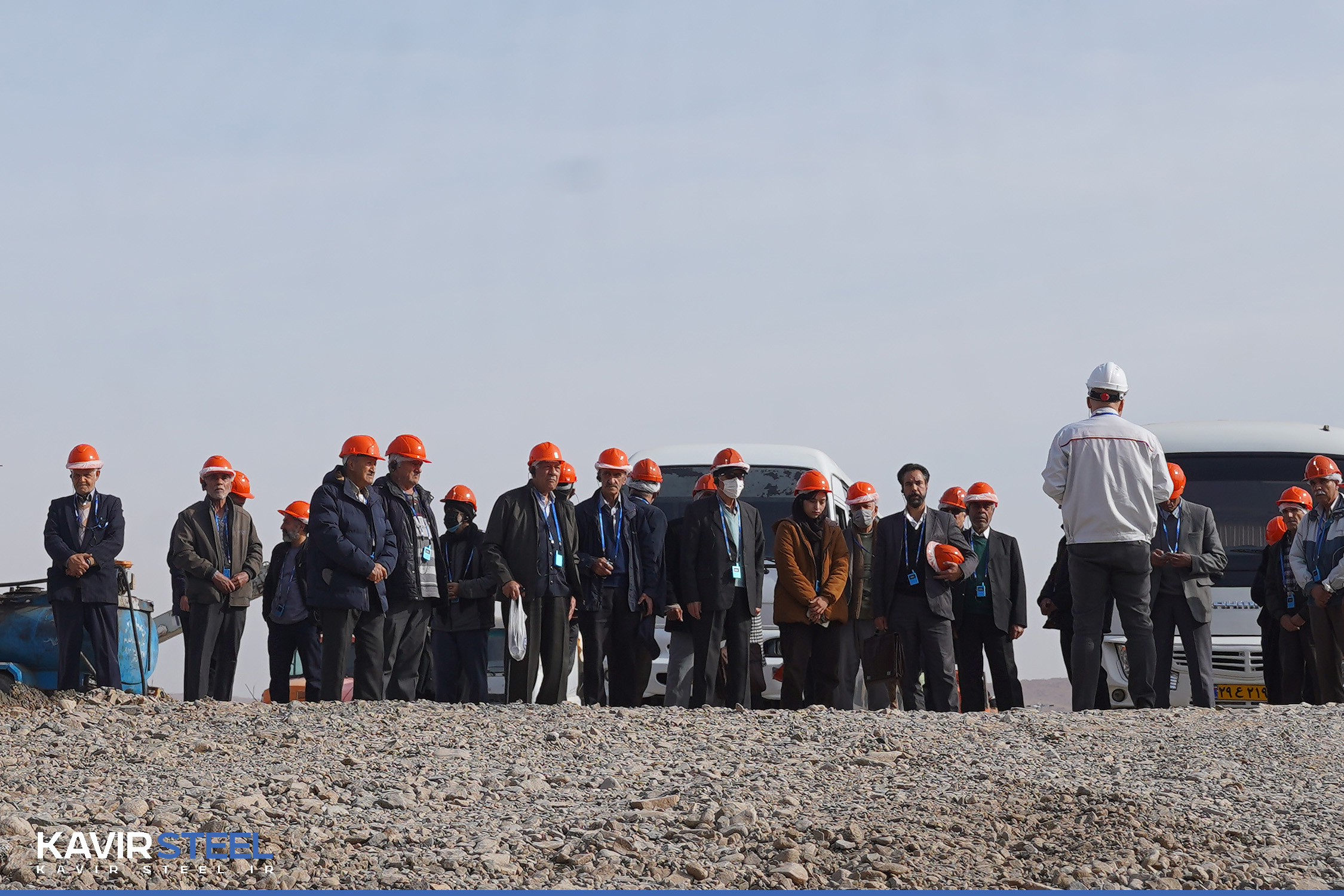 بازدید جمعی از سهامداران از روند پیشرفت پروژه‌های توسعه فولاد کویر