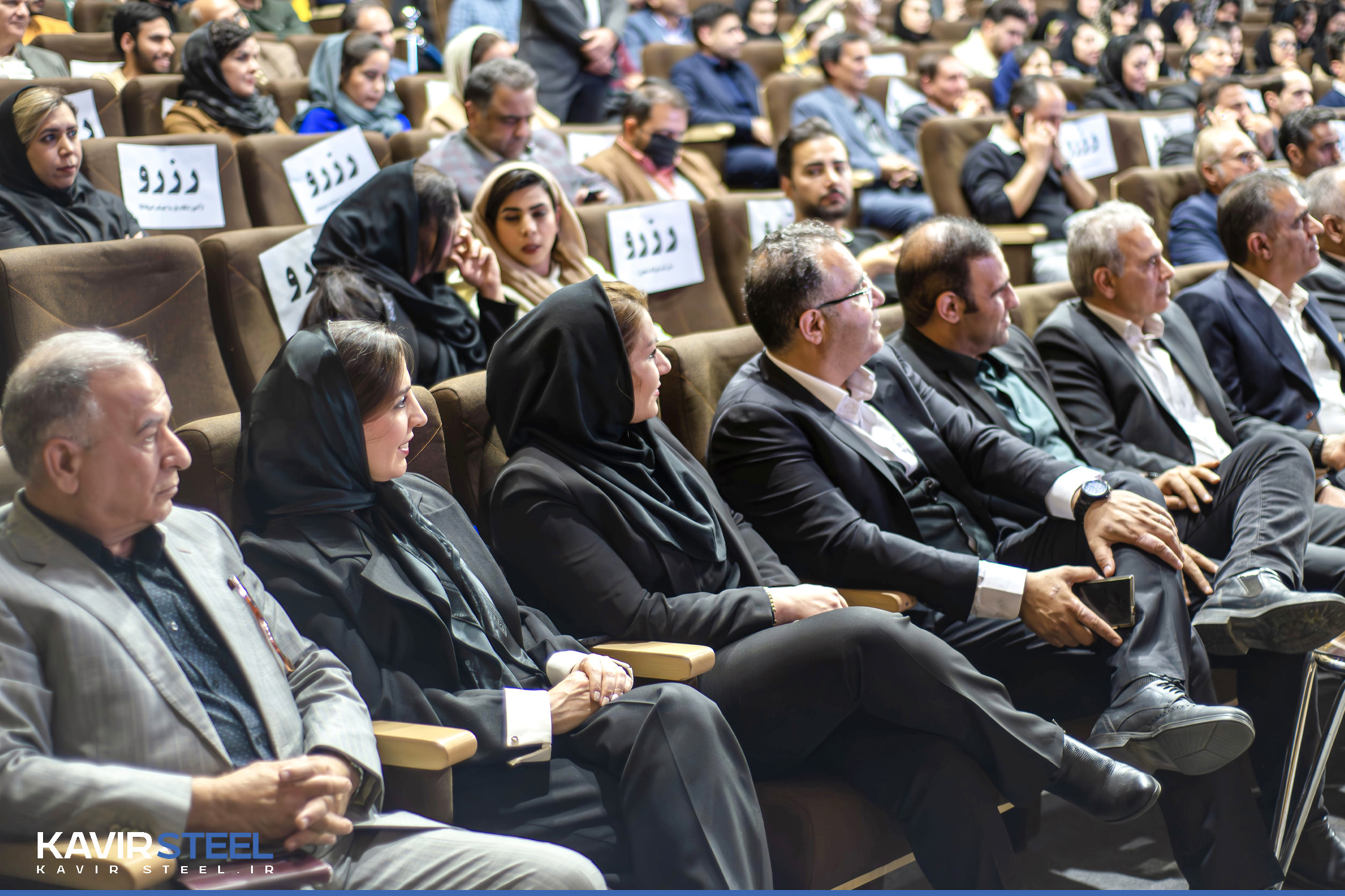 انتخاب محمدرضا صادقی، مشاور ارشد مالی فولاد کویر به عنوان «مدیر مالی برگزیده سال»