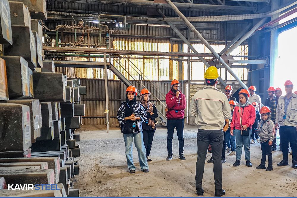 چهل و هشتمین برنامه بازدید خانواده کارکنان فولاد کویر